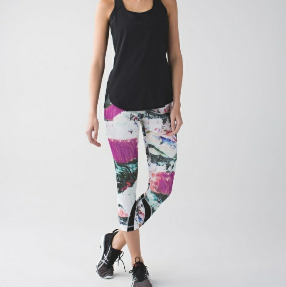 Lululemon Run Inspire Crop Full-On Luxtreme